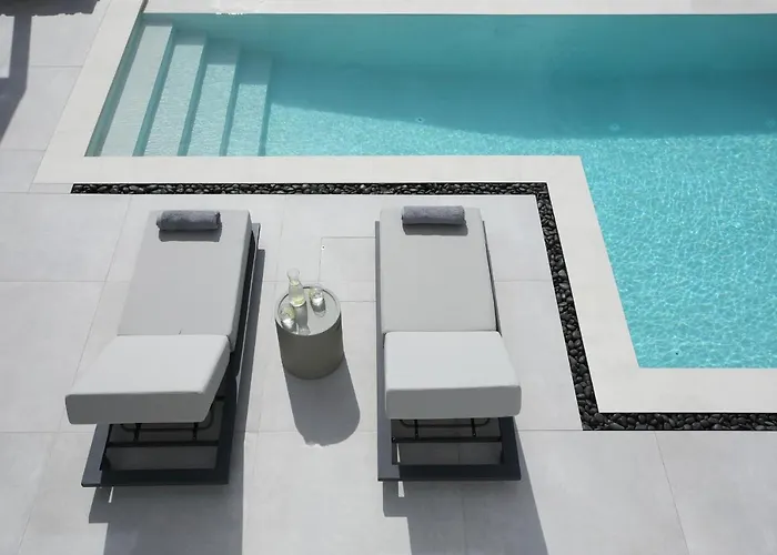 Chanel By Blanco Villas *